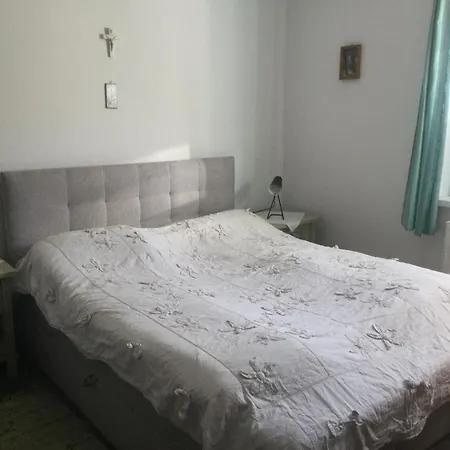 Apartment Gemuetliche Kleine Ferienwohnung Nahe Riesengebirge